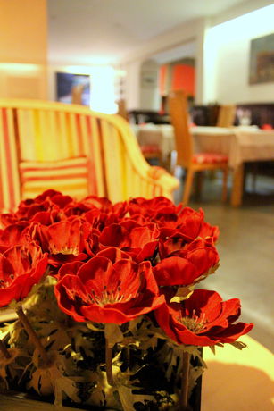 Imagen de la habitación del Hotel H&ocirc;tel De France, Ploar&eacute;. Foto 9