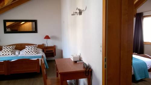 Imagen de la habitación del Hotel H&ocirc;tel De Fully. Foto 14