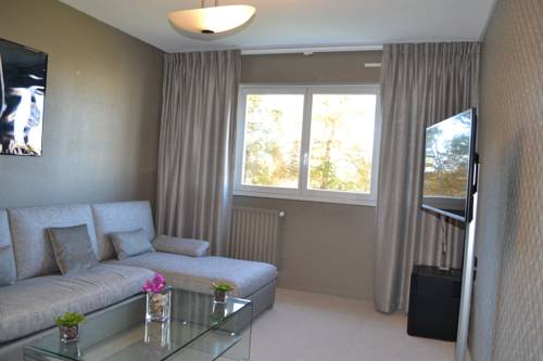Imagen de la habitación del Hotel H&ocirc;tel De Guyenne. Foto 5