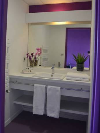 Imagen de la habitación del Hotel H&ocirc;tel De Guyenne. Foto 8