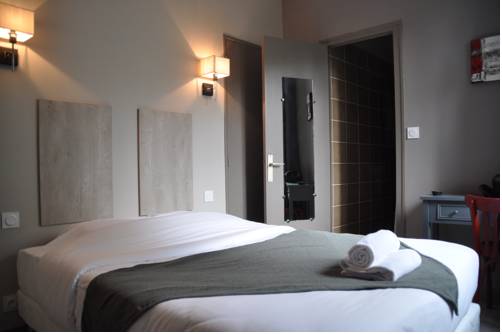 Imagen de la habitación del Hotel H&ocirc;tel De La Beauronne, Chancelade. Foto 6