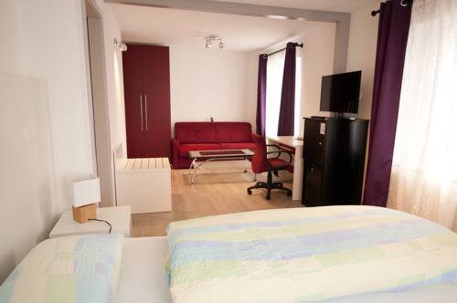 Imagen de la habitación del Hotel H&ocirc;tel De La Gare, Saignel&eacute;gier. Foto 8