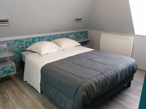 Imagen de la habitación del Hotel H&ocirc;tel De La Grotte. Foto 2