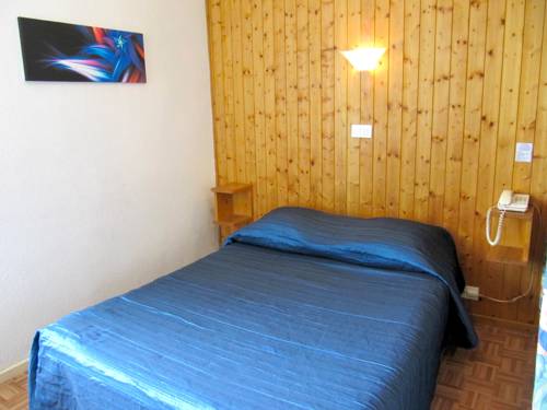 Imagen de la habitación del Hotel H&ocirc;tel De La Grotte. Foto 9