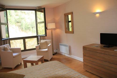 Imagen de la habitación del Hotel H&ocirc;tel De La Muse Et Du Rozier. Foto 5