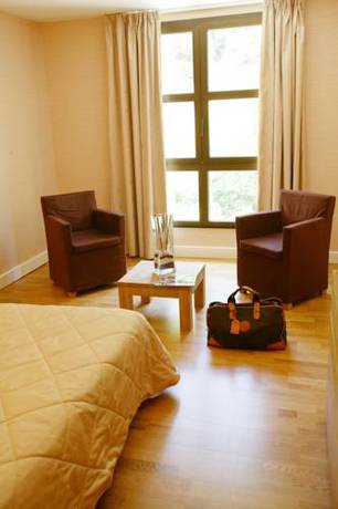 Imagen de la habitación del Hotel H&ocirc;tel De La Muse Et Du Rozier. Foto 9