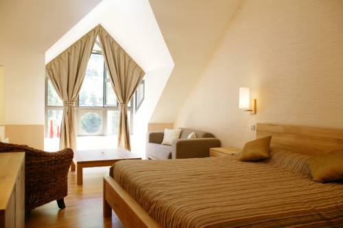 Imagen de la habitación del Hotel H&ocirc;tel De La Muse Et Du Rozier. Foto 14