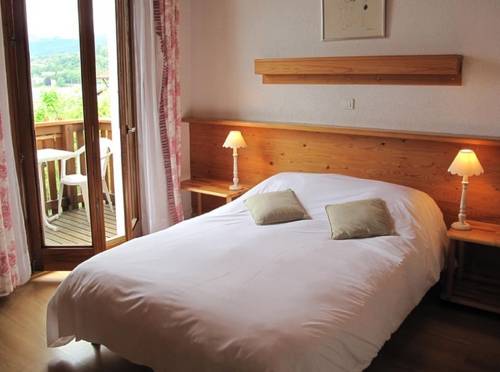 Imagen de la habitación del Hotel Hôtel De La Plage, Evian Les Bains. Foto 12