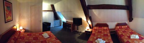 Imagen de la habitación del Hotel Hôtel De L'aviation. Foto 15