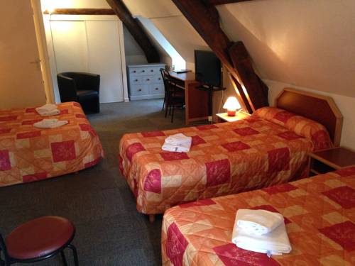 Imagen de la habitación del Hotel Hôtel De L'aviation. Foto 16