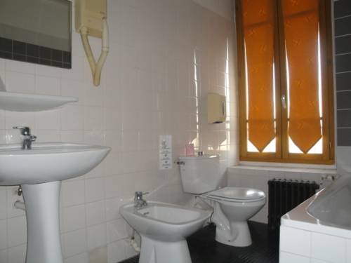 Imagen de la habitación del Hotel H&ocirc;tel De L'europe. Foto 3