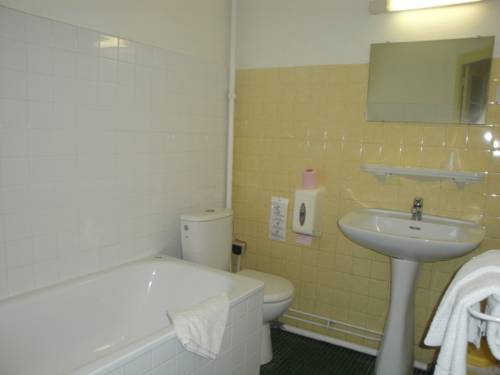 Imagen de la habitación del Hotel H&ocirc;tel De L'europe. Foto 5