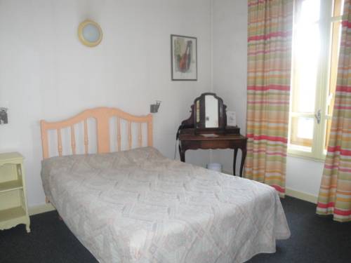 Imagen de la habitación del Hotel H&ocirc;tel De L'europe. Foto 12