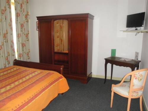 Imagen de la habitación del Hotel H&ocirc;tel De L'europe, VALENCE. Foto 16