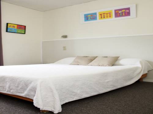 Imagen de la habitación del Hotel H&ocirc;tel De Londres, Le Mont Dor&eacute;. Foto 6