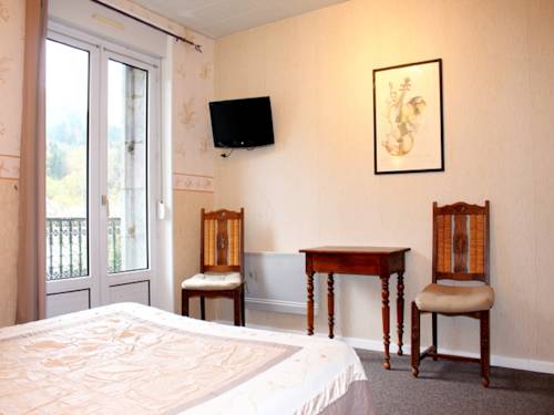 Imagen de la habitación del Hotel H&ocirc;tel De Londres, Le Mont Dor&eacute;. Foto 8