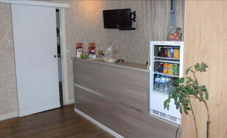 Imagen de los interiores del Hotel H&ocirc;tel Des Arcades, Rouen. Foto 16