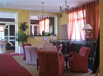 Imagen del bar/restaurante del Hotel Hôtel Des Bains Et Résidences. Foto 6