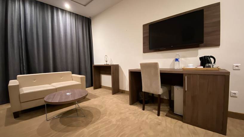 Imagen de la habitación del Hotel H&ocirc;tel Des Beaux Arts. Foto 16
