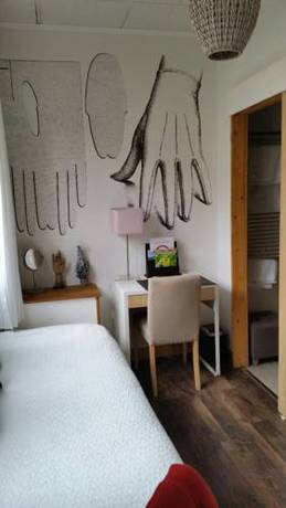 Imagen de la habitación del Hotel H&ocirc;tel Des Causses. Foto 12