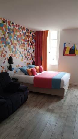 Imagen de la habitación del Hotel H&ocirc;tel Des Deux Forts. Foto 2