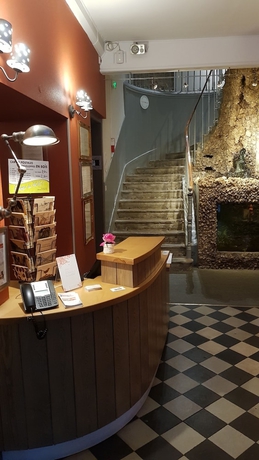 Imagen de los interiores del Hotel H&ocirc;tel Des Deux Forts. Foto 17