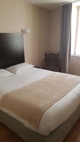 Imagen de la habitación del Hotel H&ocirc;tel Des Deux Forts. Foto 15
