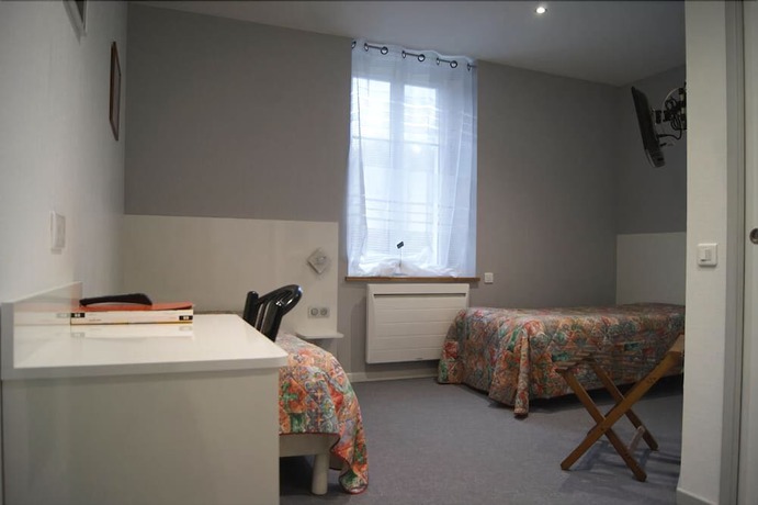 Imagen de la habitación del Hotel H&ocirc;tel Des Vosges, Contrex&eacute;ville. Foto 8