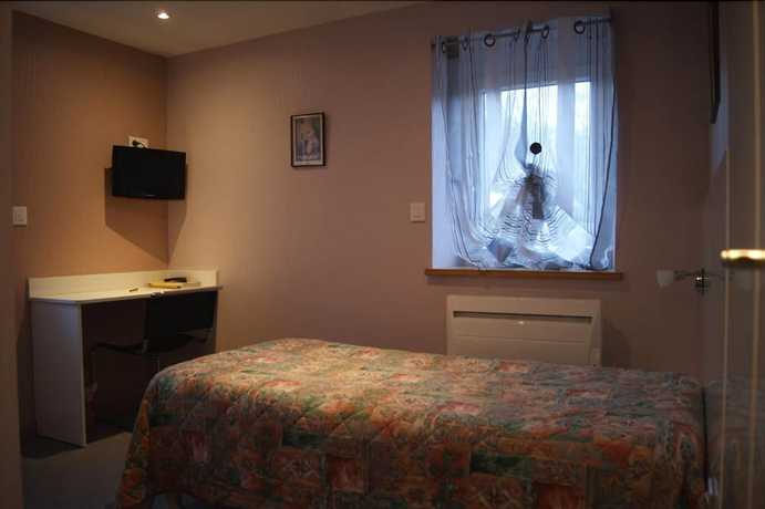 Imagen de la habitación del Hotel H&ocirc;tel Des Vosges, Contrex&eacute;ville. Foto 12
