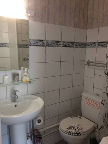 Imagen de la habitación del Hotel H&ocirc;tel Des Xii Ap&ocirc;tres & De La Cl&eacute; Des Champs. Foto 4