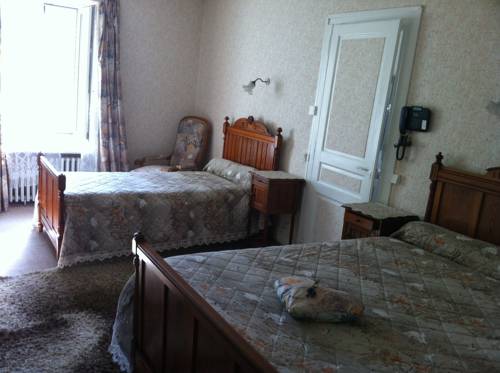 Imagen de la habitación del Hotel H&ocirc;tel Des Xii Ap&ocirc;tres & De La Cl&eacute; Des Champs. Foto 13