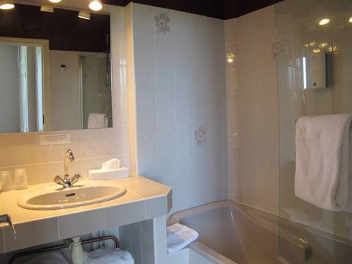Imagen de la habitación del Hotel H&ocirc;tel Deshors-foujanet. Foto 3