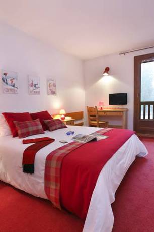 Imagen de la habitación del Hotel H&ocirc;tel Du Bourg. Foto 14