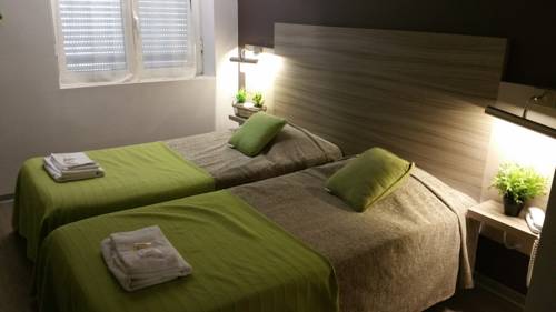 Imagen de la habitación del Hotel Hôtel Du Centre, Soustons. Foto 4