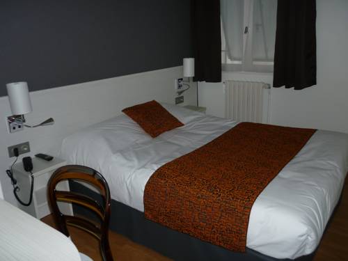Imagen general del Hotel Hôtel Du Cerf. Foto 1