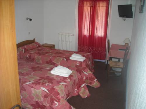 Imagen de la habitación del Hotel H&ocirc;tel Du Cheval Blanc. Foto 8