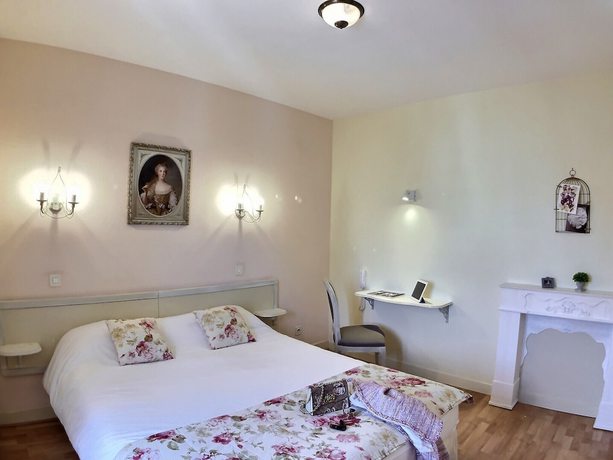 Imagen de la habitación del Hotel H&ocirc;tel Du Cygne. Foto 16