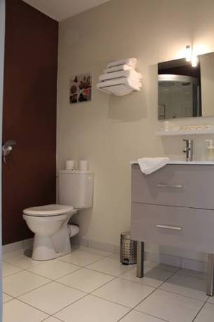 Imagen de la habitación del Hotel H&ocirc;tel Du Large, PLOUGONVELIN. Foto 6