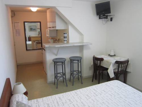 Imagen de la habitación del Hotel H&ocirc;tel Du Lion D'or. Foto 7