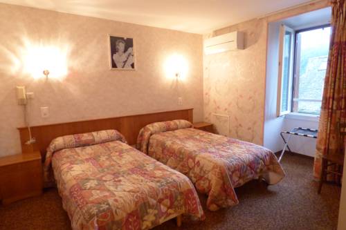 Imagen de la habitación del Hotel H&ocirc;tel Du Lion D'or. Foto 9