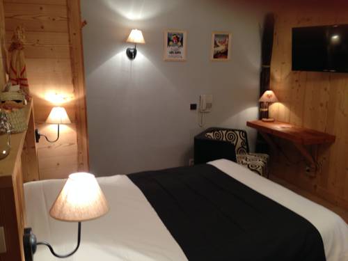 Imagen de la habitación del Hotel H&ocirc;tel Du Mont-charvin. Foto 10