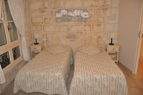 Imagen de la habitación del Hotel H&ocirc;tel Du Palais Des Papes. Foto 2