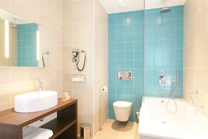 Imagen de la habitación del Hotel H&ocirc;tel Du Pasino. Foto 11