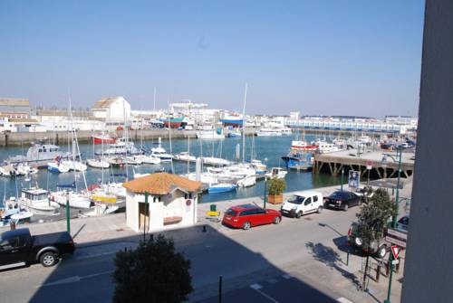 Imagen de la habitación del Hotel Hôtel Du Port. Foto 7