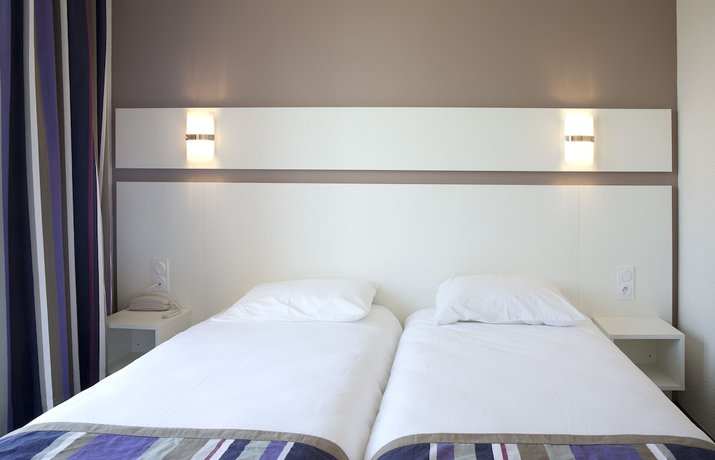 Imagen de la habitación del Hotel H&ocirc;tel Du Village Catalan. Foto 11