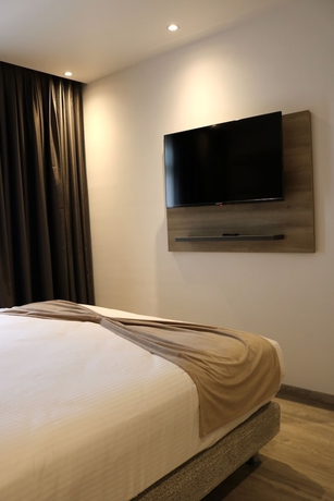 Imagen de la habitación del Hotel H&ocirc;tel EL AZIZ INN. Foto 12