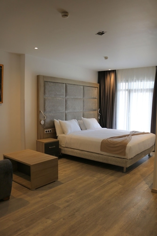 Imagen de la habitación del Hotel H&ocirc;tel EL AZIZ INN. Foto 13
