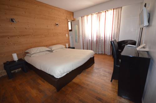 Imagen de la habitación del Hotel H&ocirc;tel Edelweiss, Alpes Franceses. Foto 5
