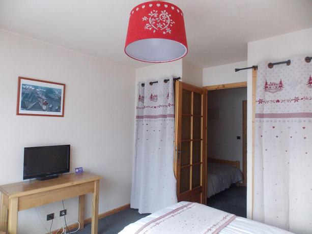 Imagen de la habitación del Hotel H&ocirc;tel Edelweiss, La Piaz. Foto 14