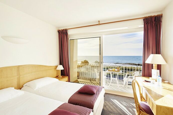 Imagen de la habitación del Hotel H&ocirc;tel Edenia. Foto 17